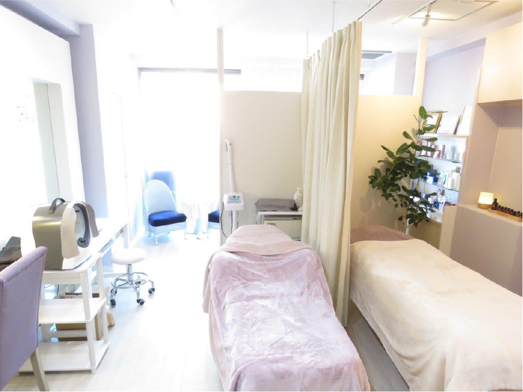 sleeping beauty店内